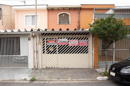 Casa à venda com 176m², 3 quartos e 1 vaga