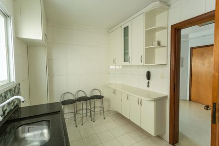 Apartamento à venda com 98m², 3 quartos e 2 vagas Apartamento à venda com 98m², 3 quartos e 2 vagasCozinha