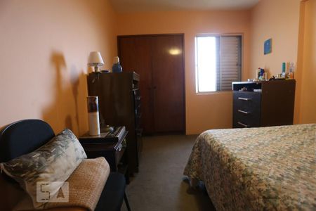 Apartamento à venda com 133m², 4 quartos e 2 vagasQuarto 1