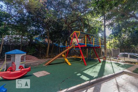 Apartamento à venda com 133m², 4 quartos e 2 vagasÁrea Comum - Playground