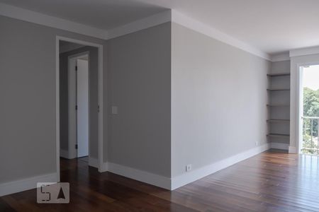 Sala de apartamento para alugar com 4 quartos, 126m² em Alto de Pinheiros, São Paulo