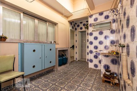 Casa à venda com 159m², 2 quartos e 3 vagas Casa à venda com 159m², 2 quartos e 3 vagasÁrea de serviço