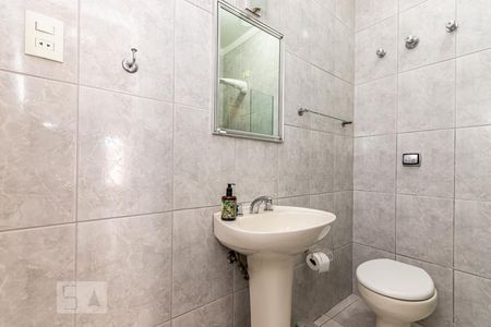 Casa à venda com 159m², 2 quartos e 3 vagas Casa à venda com 159m², 2 quartos e 3 vagasBanheiro 2