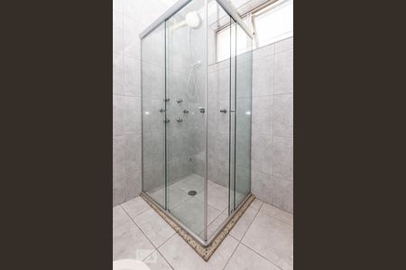 Casa à venda com 159m², 2 quartos e 3 vagas Casa à venda com 159m², 2 quartos e 3 vagasBanheiro