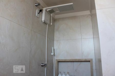 Apartamento à venda com 68m², 2 quartos e 1 vagabanheiro