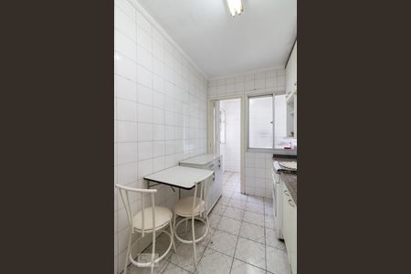 Apartamento para alugar com 72m², 2 quartos e 1 vagaCozinha