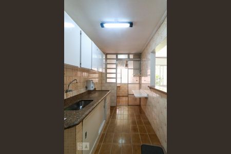 Apartamento à venda com 63m², 2 quartos e 1 vaga Apartamento à venda com 63m², 2 quartos e 1 vagaCozinha