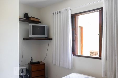 Casa à venda com 200m², 3 quartos e 2 vagas Casa à venda com 200m², 3 quartos e 2 vagasQuarto 2