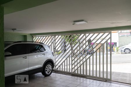 Casa à venda com 200m², 3 quartos e 2 vagas Casa à venda com 200m², 3 quartos e 2 vagasGaragem