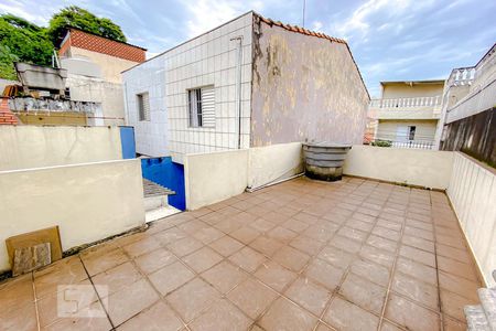 Casa à venda com 120m², 2 quartos e 2 vagasVaranda