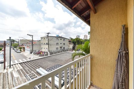 Casa à venda com 200m², 3 quartos e 2 vagas Casa à venda com 200m², 3 quartos e 2 vagasSacada - Suíte