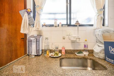 Apartamento à venda com 75m², 2 quartos e 1 vaga Apartamento à venda com 75m², 2 quartos e 1 vagaCozinha
