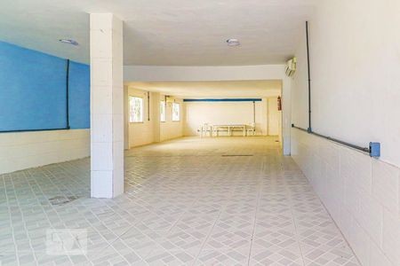 Apartamento à venda com 55m², 3 quartos e 1 vaga Apartamento à venda com 55m², 3 quartos e 1 vagaSalão de Festas