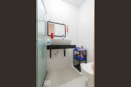 Apartamento à venda com 55m², 3 quartos e 1 vaga Apartamento à venda com 55m², 3 quartos e 1 vagaBanheiro