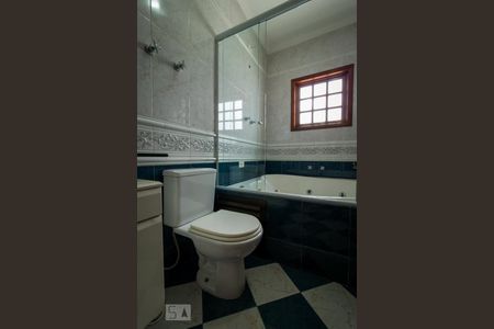 Casa à venda com 150m², 3 quartos e 2 vagas Casa à venda com 150m², 3 quartos e 2 vagasBanheiro da Suíte