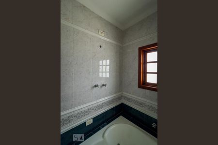 Casa à venda com 150m², 3 quartos e 2 vagas Casa à venda com 150m², 3 quartos e 2 vagasBanheiro da Suíte