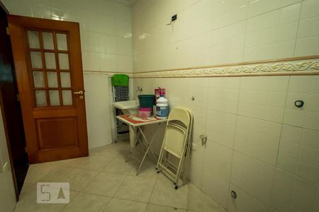 Casa à venda com 150m², 3 quartos e 2 vagas Casa à venda com 150m², 3 quartos e 2 vagasÁrea de Serviço