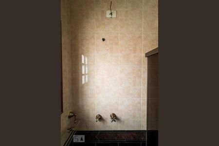 Casa à venda com 150m², 3 quartos e 2 vagas Casa à venda com 150m², 3 quartos e 2 vagasBanheiro