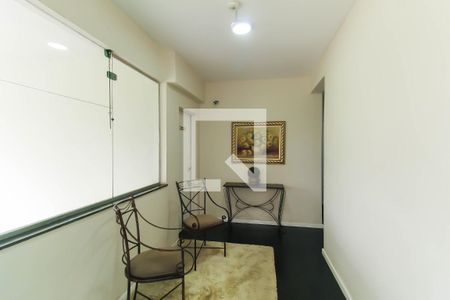 Apartamento à venda com 64m², 2 quartos e 2 vagasHall