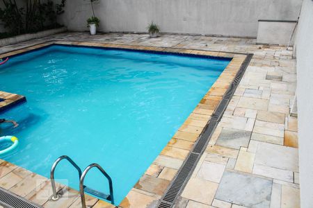 Apartamento para alugar com 68m², 2 quartos e 2 vagas Apartamento para alugar com 68m², 2 quartos e 2 vagasPiscina