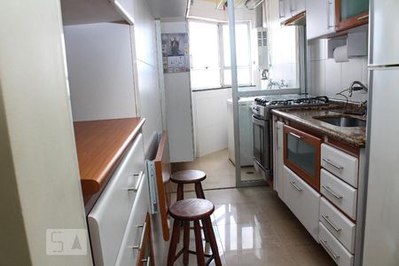 Apartamento para alugar com 68m², 2 quartos e 2 vagas Apartamento para alugar com 68m², 2 quartos e 2 vagasCozinha