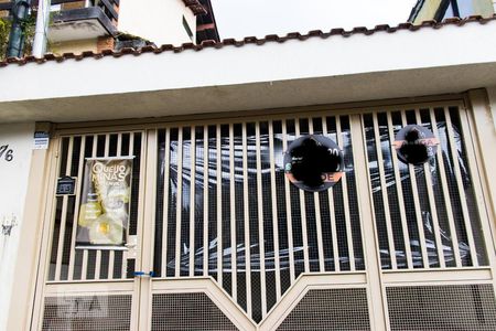 Casa à venda com 189m², 3 quartos e 2 vagasFachada