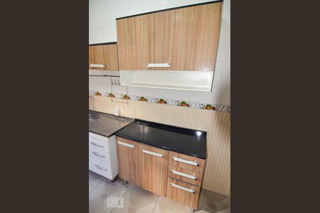 Casa à venda com 80m², 2 quartos e sem vaga Casa à venda com 80m², 2 quartos e sem vagaCozinha