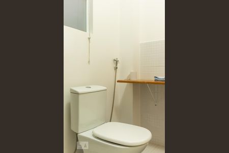 Apartamento à venda com 65m², 2 quartos e sem vagaBanheiro