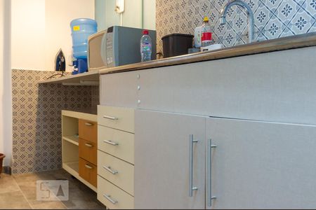 Apartamento à venda com 65m², 2 quartos e sem vagaCozinha