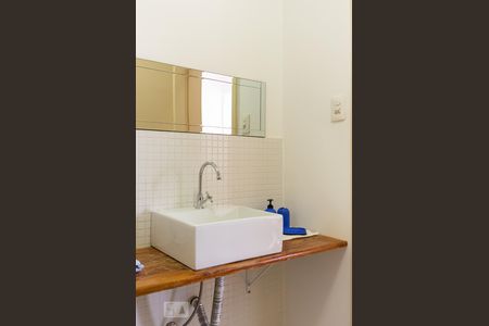 Apartamento à venda com 65m², 2 quartos e sem vagaBanheiro