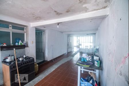 Casa à venda com 400m², 2 quartos e 3 vagas Casa à venda com 400m², 2 quartos e 3 vagasGaragem
