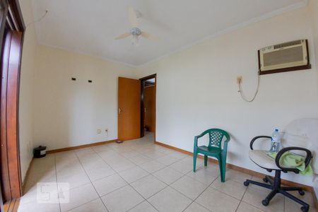 Casa de condomínio à venda com 276m², 5 quartos e 3 vagasQuarto 1