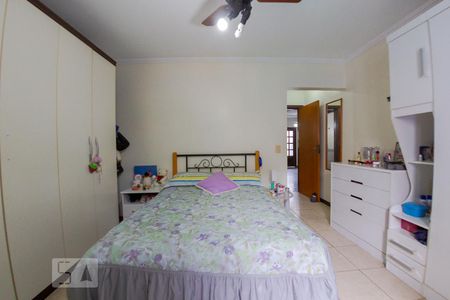 Casa de condomínio à venda com 276m², 5 quartos e 3 vagasSuíte