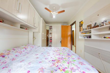 Casa de condomínio à venda com 276m², 5 quartos e 3 vagasQuarto 2