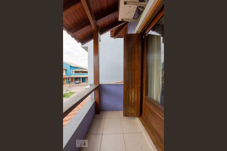 Casa de condomínio à venda com 276m², 5 quartos e 3 vagasSacada do Quarto 2