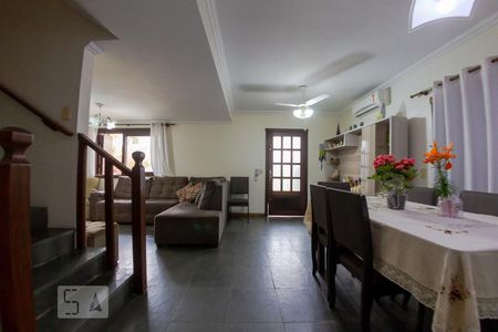 Sala de casa de condomínio à venda com 5 quartos, 276m² em Jardim Leopoldina, Porto Alegre