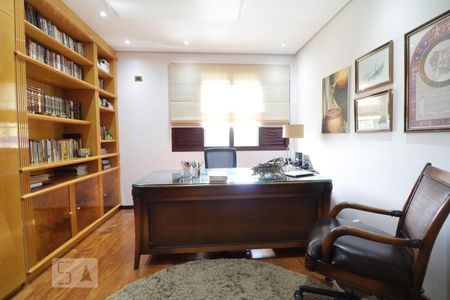 Apartamento à venda com 270m², 4 quartos e 4 vagasQuarto