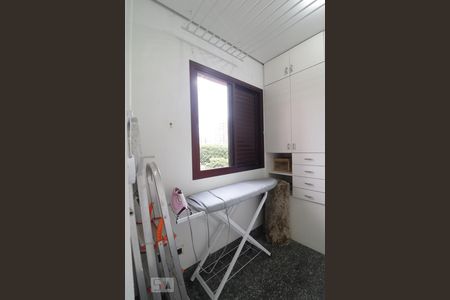 Apartamento à venda com 270m², 4 quartos e 4 vagasQuarto de Serviço