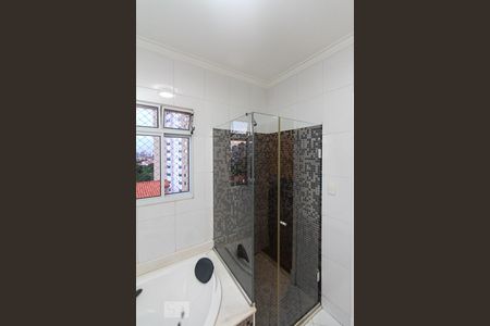 Casa à venda com 250m², 3 quartos e 3 vagas Casa à venda com 250m², 3 quartos e 3 vagasBanheiro da Suite 03