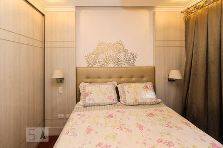 Casa à venda com 250m², 3 quartos e 3 vagas Casa à venda com 250m², 3 quartos e 3 vagasSuite 02