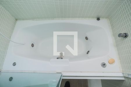 Casa à venda com 160m², 3 quartos e 2 vagasBanheiro 1