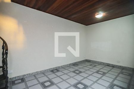Casa à venda com 160m², 3 quartos e 2 vagasCopa