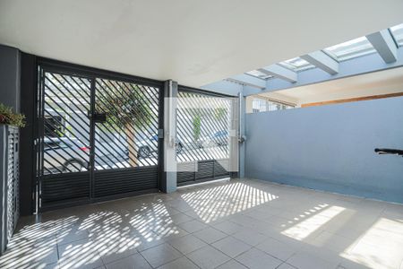 Casa à venda com 160m², 3 quartos e 2 vagasGaragem