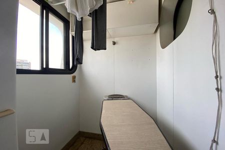 Apartamento para alugar com 470m², 3 quartos e 5 vagasÁrea de Serviço