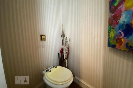 Apartamento para alugar com 470m², 3 quartos e 5 vagasLavabo