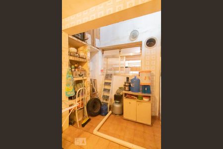 Casa à venda com 160m², 3 quartos e 2 vagasÁrea de Serviço