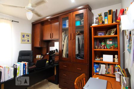 Apartamento à venda com 149m², 4 quartos e 2 vagas Apartamento à venda com 149m², 4 quartos e 2 vagasQuarto 2