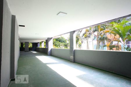 Apartamento à venda com 149m², 4 quartos e 2 vagas Apartamento à venda com 149m², 4 quartos e 2 vagasPlayground