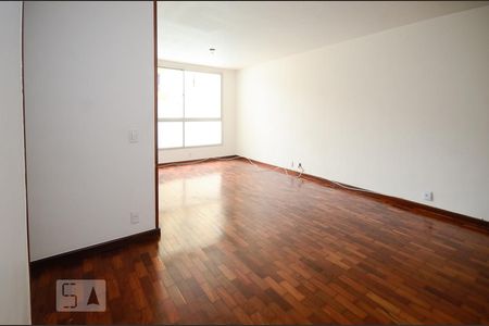 Apartamento à venda com 80m², 2 quartos e 1 vaga Apartamento à venda com 80m², 2 quartos e 1 vagaSala