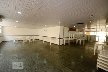 Apartamento à venda com 80m², 2 quartos e 1 vaga Apartamento à venda com 80m², 2 quartos e 1 vagaÁrea comum